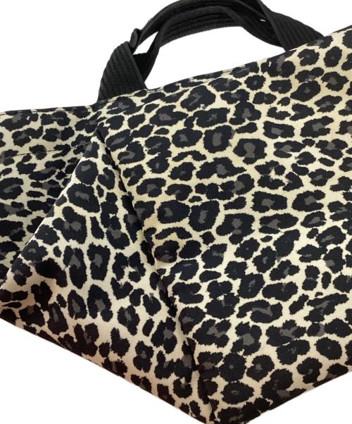Herve Chapelier（エルベシャプリエ）Herve Chapelier (エルベシャプリエ) レオパード ナイロン舟形トートM ベージュ×ブラックの古着・服飾アイテム