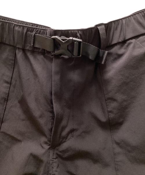 Denham（デンハム）Denham (デンハム) ATHLETA (アスレタ) コラボナイロンショーツ ブラック サイズ:MEDIUMの古着・服飾アイテム