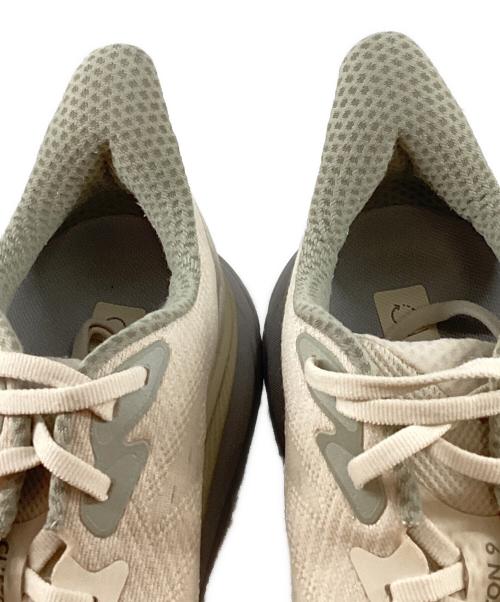 HOKAONEONE（ホカオネオネ）HOKAONEONE (ホカオネオネ) クリフトン 9 ワイド ホワイト サイズ:26cmの古着・服飾アイテム