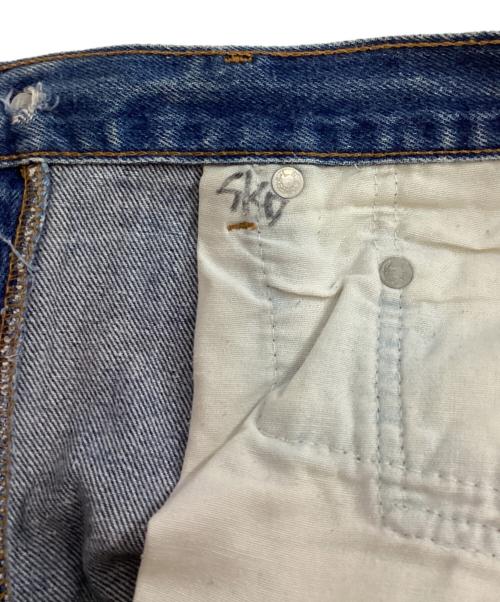 LEVI'S（リーバイス）LEVI'S (リーバイス) 90s 501xx デニムパンツ インディゴ サイズ:W33の古着・服飾アイテム