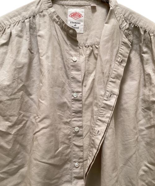 DANTON（ダントン）DANTON (ダントン) コットンリネン 半袖バンドカラーギャザーシャツ ベージュ サイズ:36の古着・服飾アイテム