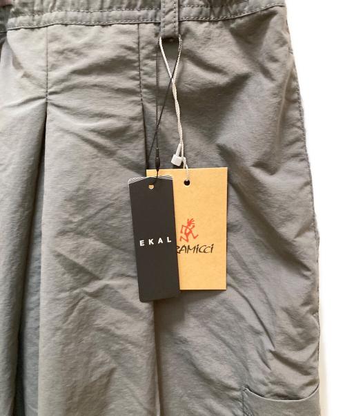GRAMICCI（グラミチ）GRAMICCI (グラミチ) EKAL (エカル) 別注『撥水/2WAY仕様』Gramicci アクティブナイロンサロペット グレー サイズ:M 未使用品の古着・服飾アイテム