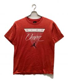 JORDAN BRAND×UNION（ジョーダン ブランド×ユニオン）の古着「コラボトライアングルロゴTシャツ」｜オレンジ