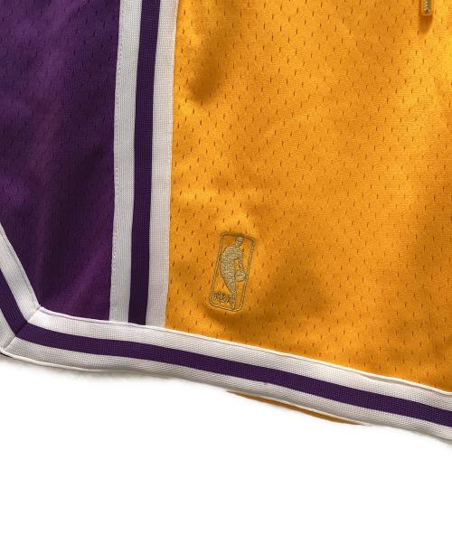 LAKERS（レイカーズ）LAKERS (レイカーズ) MITCHELL & NESS (ミッチェルアンドネス) JUST★DON (ジャストドン) コラボ ショーツ ロサンゼルスレイカーズ イエロー×パープル サイズ:Lの古着・服飾アイテム