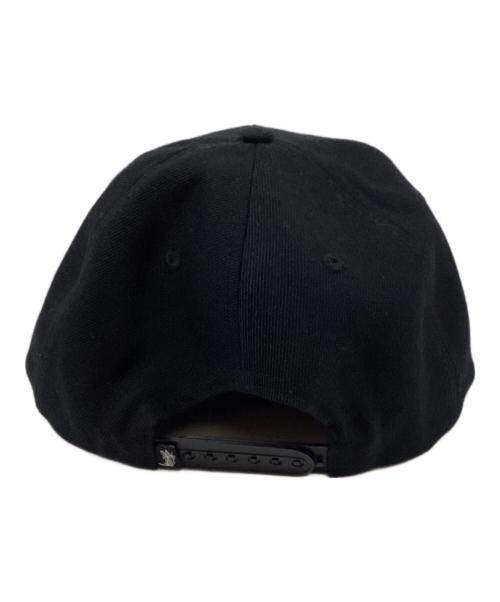 stussy（ステューシー）stussy (ステューシー) ストックロゴ スナップバックキャップ ブラック サイズ:表記無しの古着・服飾アイテム