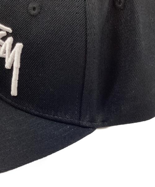 stussy（ステューシー）stussy (ステューシー) ストックロゴ スナップバックキャップ ブラック サイズ:表記無しの古着・服飾アイテム