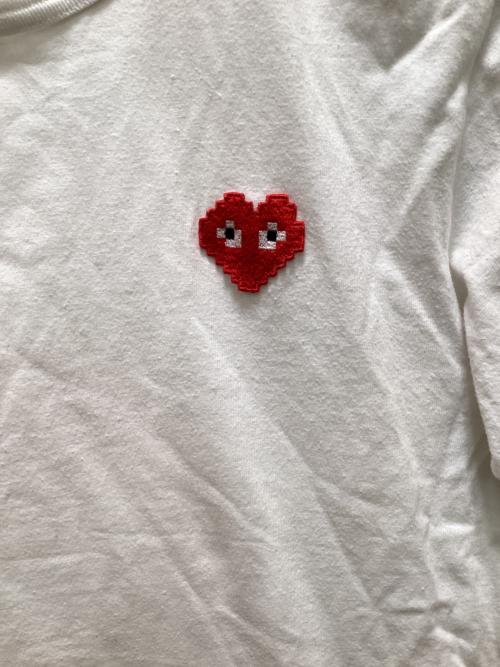 PLAY COMME des GARCONS（プレイコムデギャルソン）PLAY COMME des GARCONS (プレイコムデギャルソン) INVADER T-Shirt ホワイト サイズ:Sの古着・服飾アイテム