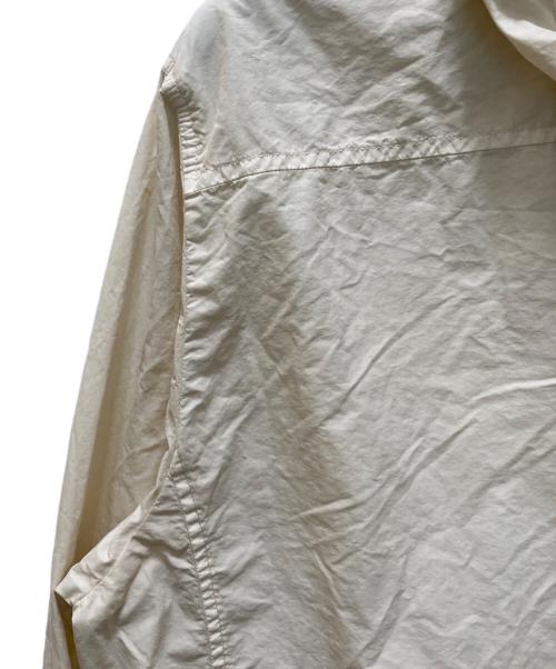 C.P COMPANY（シーピーカンパニー）C.P COMPANY (シーピーカンパニー) ナイロンゴーグルオーバーシャツ ベージュ サイズ:Lの古着・服飾アイテム