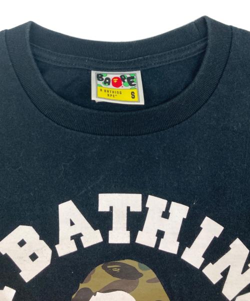 BAPE BY A BATHING APE（ベイプバイアベイシングエイプ）BAPE BY A BATHING APE (ベイプバイアベイシングエイプ) ビッグセンターロゴプリントTシャツ ブラック サイズ:Sの古着・服飾アイテム