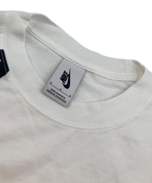 NIKE（ナイキ）NIKE (ナイキ) COMME des GARCONS (コムデギャルソン) NAOMI OSAKA (大坂なおみ) (オオサカナオミ) コラボプリントTシャツ ホワイト サイズ:Mの古着・服飾アイテム