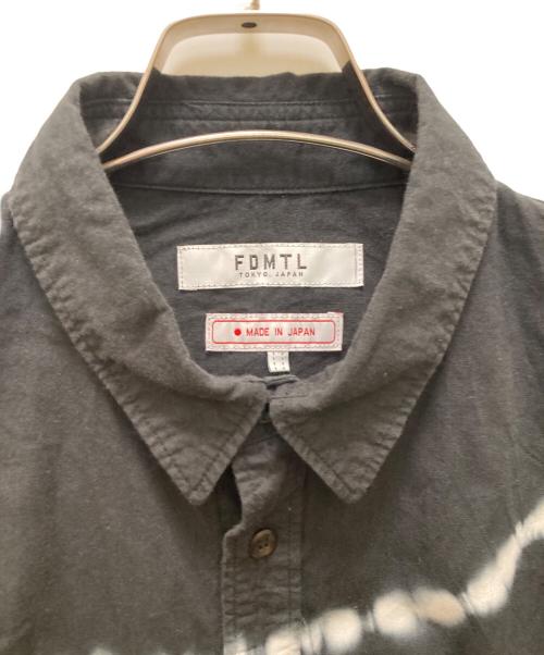 FDMTL（ファンダメンタル）FDMTL (ファンダメンタル) タイダイ絞り半袖シャツ ブラック×ホワイト サイズ:3の古着・服飾アイテム