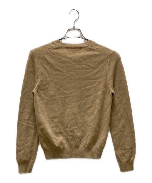 PLAY COMME des GARCONS（プレイコムデギャルソン）PLAY COMME des GARCONS (プレイコムデギャルソン) ハートワッペンカーディガン ベージュ サイズ:Mの古着・服飾アイテム