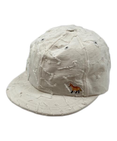 maison kitsune（メゾンキツネ）MAISON KITSUNE (メゾンキツネ) ブレードカットジャガードキャップ ホワイトの古着・服飾アイテム