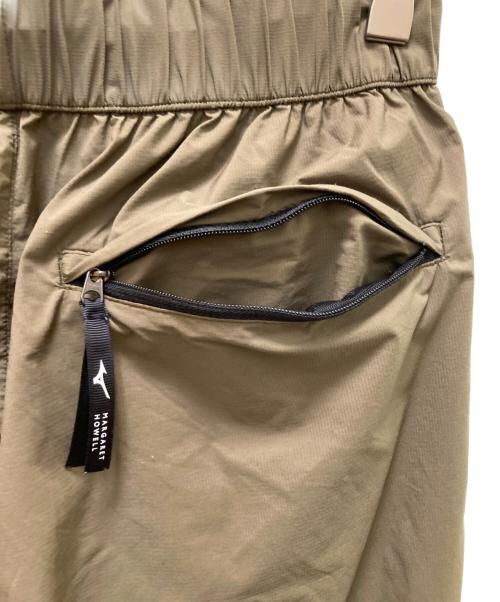 MIZUNO（ミズノ）MIZUNO (ミズノ) MARGARET HOWELL (マーガレットハウエル) コラボ ウォーターリパレントストレッチパンツ グリーン サイズ:Mの古着・服飾アイテム