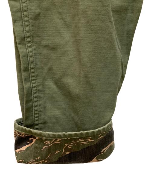 COMME des GARCONS JUNYA WATANABE MAN（コム デ ギャルソン ジュンヤ ワタナベ マン）COMME des GARCONS JUNYA WATANABE MAN (コム デ ギャルソン ジュンヤ ワタナベ マン) タイガーカモ切替カーゴパンツ カーキ サイズ:XSの古着・服飾アイテム