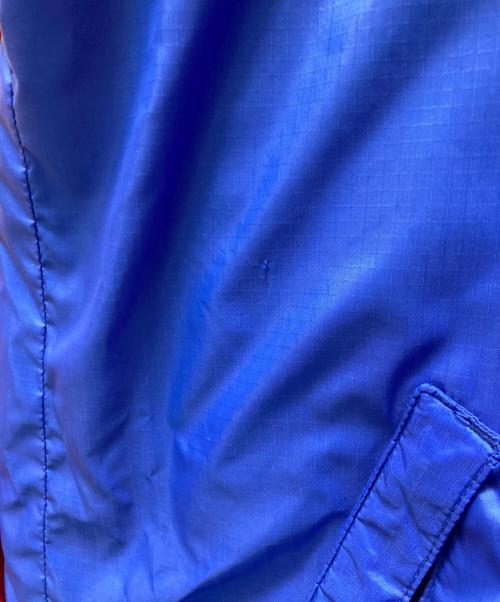 Patagonia（パタゴニア）Patagonia (パタゴニア) ヴィンテージ2トーンナイロンジャケット レッド×ブルー サイズ:Lの古着・服飾アイテム