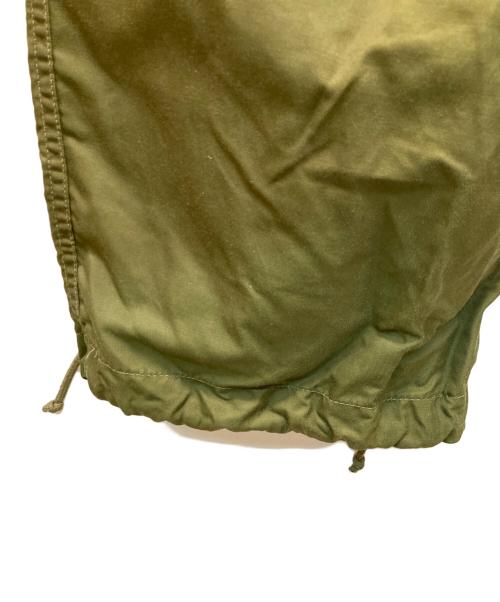 Canadian Armed Forces（カナディアンアームドフォース）Canadian Armed Forces (カナディアンアームドフォース) WINDPROOF オーバーパンツ グリーン サイズ:7 LONG SMALLの古着・服飾アイテム