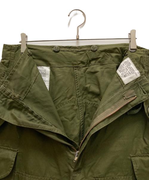 Canadian Armed Forces（カナディアンアームドフォース）Canadian Armed Forces (カナディアンアームドフォース) WINDPROOF オーバーパンツ グリーン サイズ:7 LONG SMALLの古着・服飾アイテム