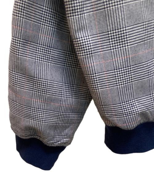 adidas（アディダス）adidas (アディダス) プレイド トラックジャケット グレー サイズ: Lの古着・服飾アイテム
