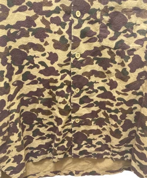 A BATHING APE（ア ベイシング エイプ）A BATHING APE (ア ベイシング エイプ) サルカモ柄シャモアオープンカラーシャツ グリーン サイズ:Ⅼの古着・服飾アイテム