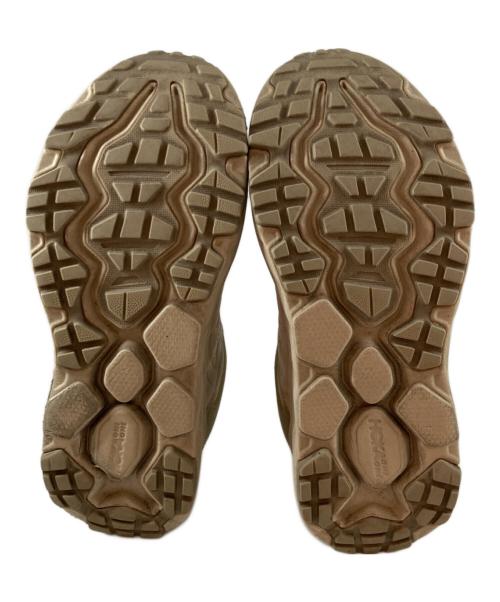HOKAONEONE（ホカオネオネ）HOKAONEONE (ホカオネオネ) チャレンジャー ロー GTX ワイド ベージュ サイズ:28の古着・服飾アイテム