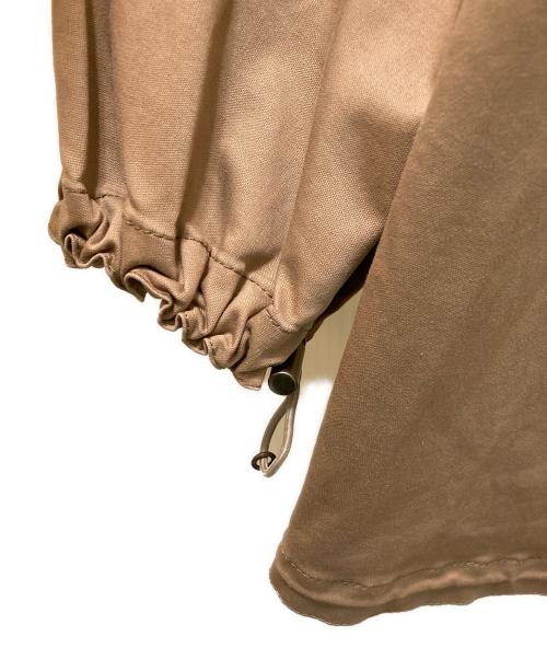 BURBERRY BLUE LABEL（バーバリー ブルー レーベル）BURBERRY BLUE LABEL (バーバリーロンドンブルーレーベル) ロゴスナップボタンフーデッドジャケット ベージュ サイズ:36の古着・服飾アイテム