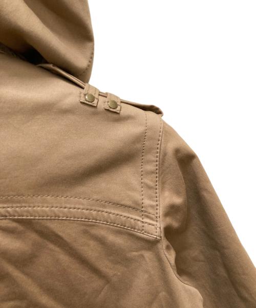 BURBERRY BLUE LABEL（バーバリー ブルー レーベル）BURBERRY BLUE LABEL (バーバリーロンドンブルーレーベル) ロゴスナップボタンフーデッドジャケット ベージュ サイズ:36の古着・服飾アイテム