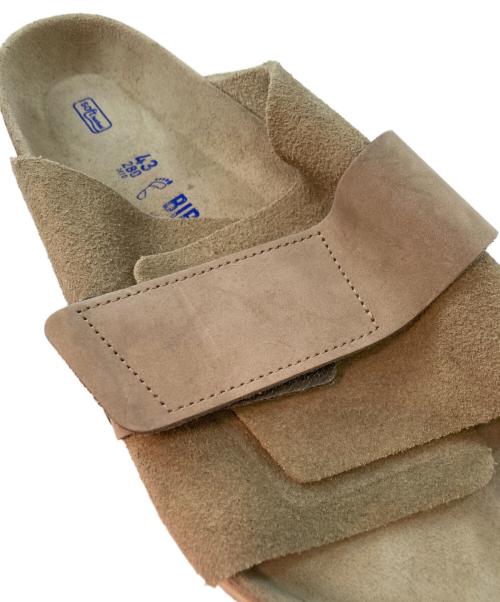BIRKENSTOCK（ビルケンシュトック）BIRKENSTOCK (ビルケンシュトック) キョウト ヌバック・スウェード ベルクロサンダル ベージュ サイズ:28cmの古着・服飾アイテム