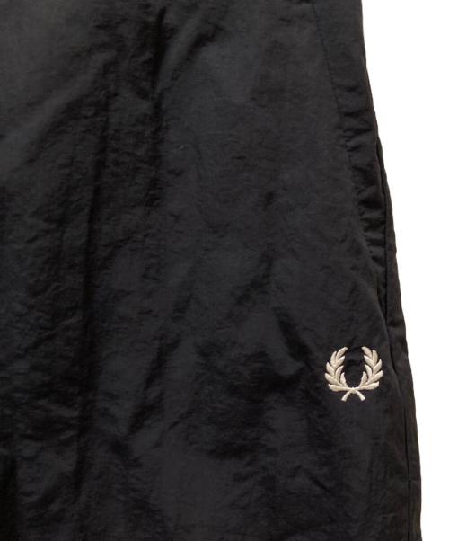 FRED PERRY（フレッドペリー）FRED PERRY (フレッドペリー) BEAMS (ビームス) シェルパンツ ブラック サイズ:Ｍの古着・服飾アイテム