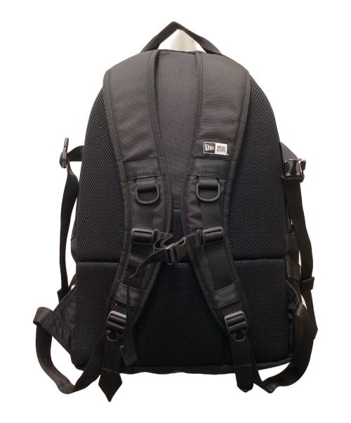 New Era（ニューエラ）New Era (ニューエラ) 35L プリントロゴ バックパック ブラックの古着・服飾アイテム