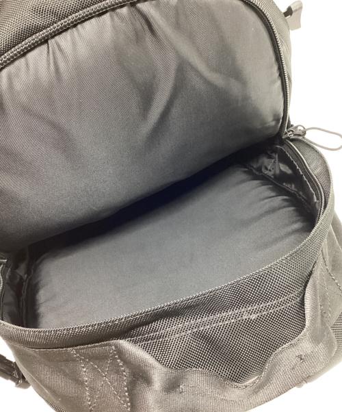 New Era（ニューエラ）New Era (ニューエラ) 35L プリントロゴ バックパック ブラックの古着・服飾アイテム