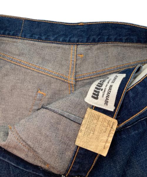 JUNYA WATANABE COMME des GARCONS（ジュンヤワタナベ コムデギャルソン）JUNYA WATANABE COMME des GARCONS ((ジュンヤワタナベ コムデギャルソン) 変形デザインデニムスカート インディゴ サイズ:Mの古着・服飾アイテム