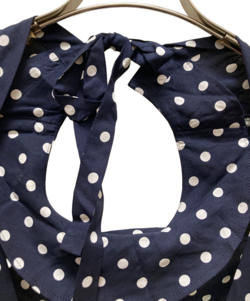 COMME des GARCONS COMME des GARCONS（コムデギャルソン コムデギャルソン）COMME des GARCONS COMME des GARCONS (コムデギャルソン コムデギャルソン) Aライン ドット柄 マキシ エプロン ロングワンピース ネイビー×ホワイト サイズ:XSの古着・服飾アイテム