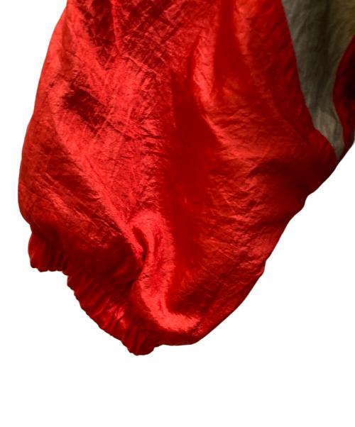 NIKE（ナイキ）NIKE (ナイキ) ヴィンテージ風車ロゴプリントジャケット レッド×ブラック サイズ:Ⅼの古着・服飾アイテム