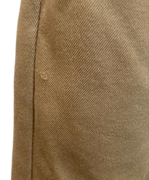 FARAH（ファーラー）FARAH (ファーラー) Two-Tuck Wide Tapered Pants ベージュ サイズ:30の古着・服飾アイテム