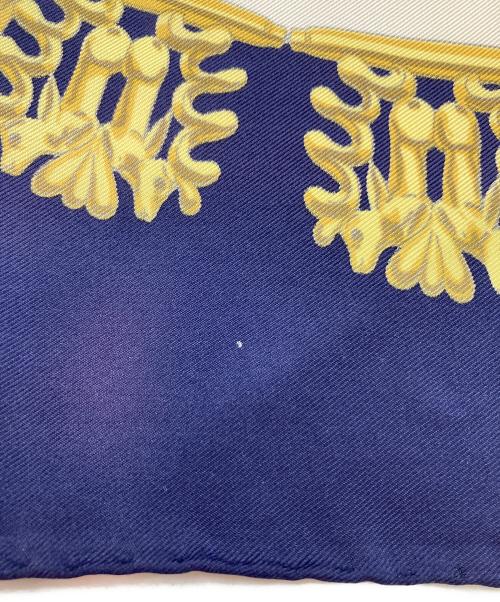 HERMES（エルメス）HERMES (エルメス) シルクスカーフ ホワイト×ネイビーの古着・服飾アイテム