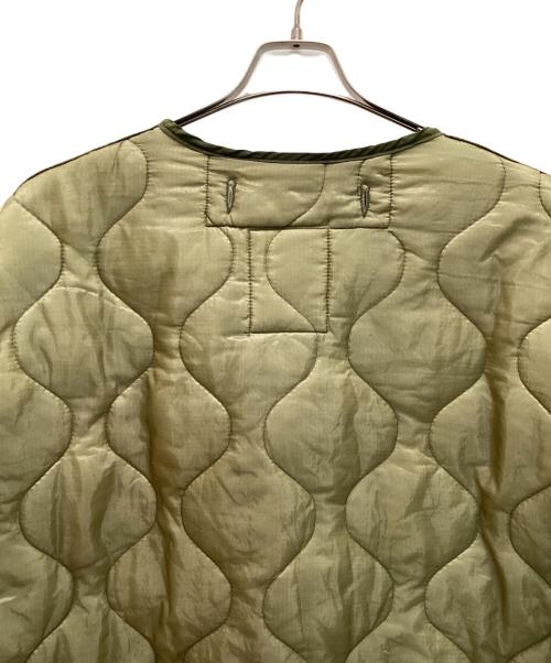 US ARMY（ユーエスアーミー）US ARMY (ユーエスアーミー) M65 FISHTAIL LINERキルティングジャケット グリーン サイズ:Mの古着・服飾アイテム