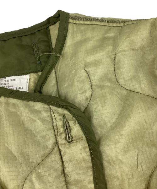 US ARMY（ユーエスアーミー）US ARMY (ユーエスアーミー) M65 FISHTAIL LINERキルティングジャケット グリーン サイズ:Mの古着・服飾アイテム