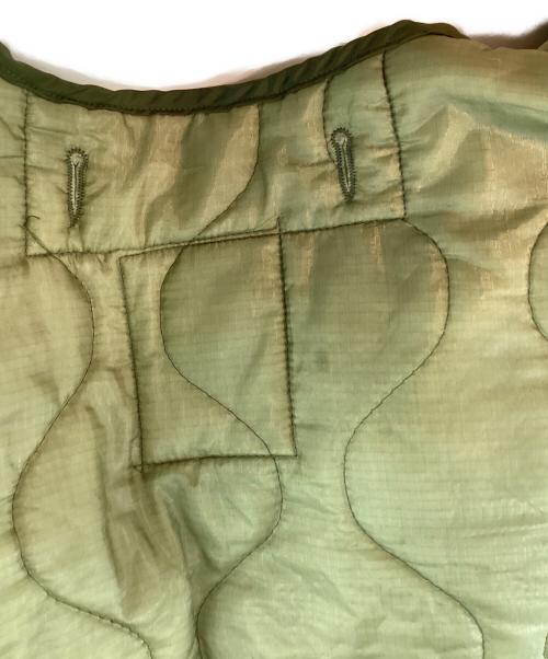 US ARMY（ユーエスアーミー）US ARMY (ユーエスアーミー) M65 FISHTAIL LINERキルティングジャケット グリーン サイズ:Mの古着・服飾アイテム