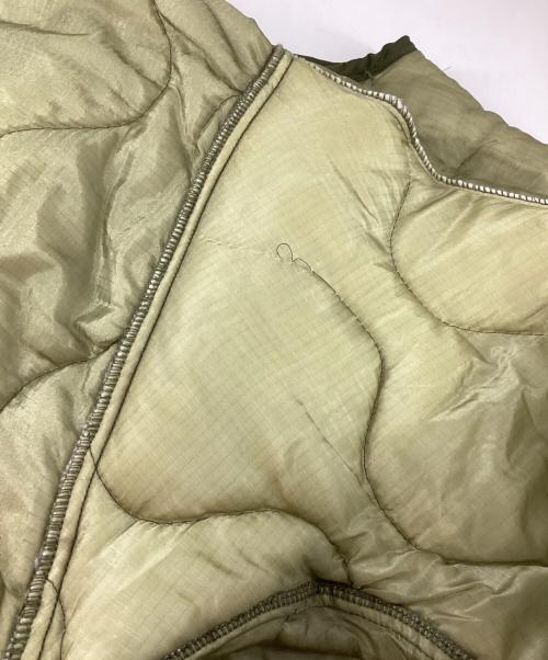 US ARMY（ユーエスアーミー）US ARMY (ユーエスアーミー) M65 FISHTAIL LINERキルティングジャケット グリーン サイズ:Mの古着・服飾アイテム
