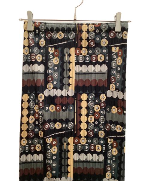 PLEATS PLEASE（プリーツプリーズ）PLEATS PLEASE (プリーツプリーズ) ビリヤードゲームプリーツロングスカート グレー サイズ:4の古着・服飾アイテム