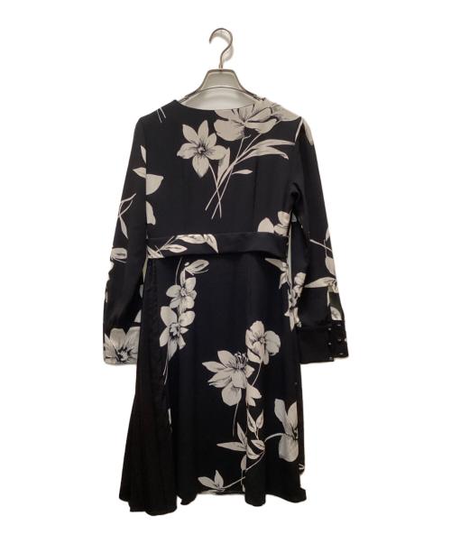 Max Mara Studio（マックスマーラ ストゥディオ）Max Mara Studio (マックスマーラ ストゥディオ) 花柄ワンピース ブラック サイズ:36の古着・服飾アイテム