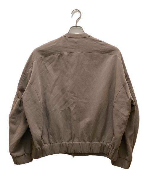 ATTACHMENT（アタッチメント）ATTACHMENT (アタッチメント) 強撚LI/Cドビーギャバ ノーカラーブルゾン ベージュ サイズ:2の古着・服飾アイテム