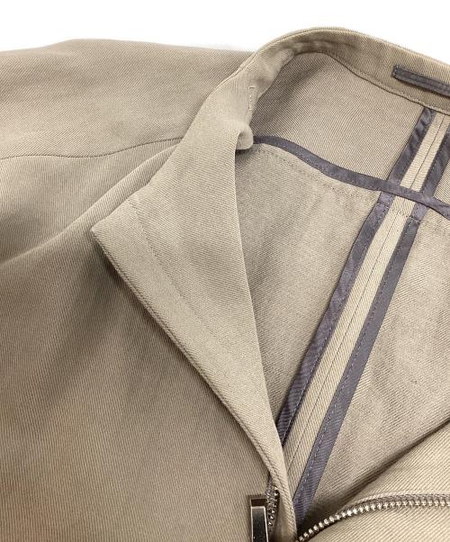 ATTACHMENT（アタッチメント）ATTACHMENT (アタッチメント) 強撚LI/Cドビーギャバ ノーカラーブルゾン ベージュ サイズ:2の古着・服飾アイテム
