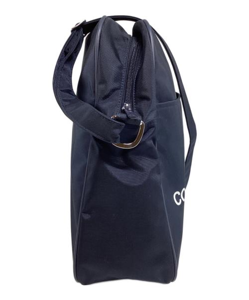 CDG（シーディージー）CDG (シーディージー) ロゴプリントショルダーバッグ ネイビーの古着・服飾アイテム