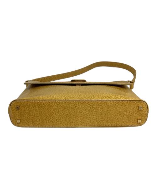 Kate Spade（ケイトスペード）Kate Spade (ケイトスペード) レザーショルダーバッグ イエローの古着・服飾アイテム