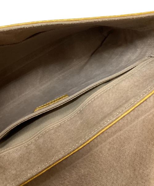 Kate Spade（ケイトスペード）Kate Spade (ケイトスペード) レザーショルダーバッグ イエローの古着・服飾アイテム