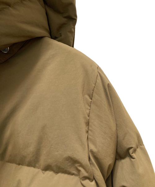 THE NORTH FACE（ザ ノース フェイス）THE NORTH FACE (ザ ノース フェイス) キャンプシェラショート ダウンジャケット カーキ サイズ:Mの古着・服飾アイテム