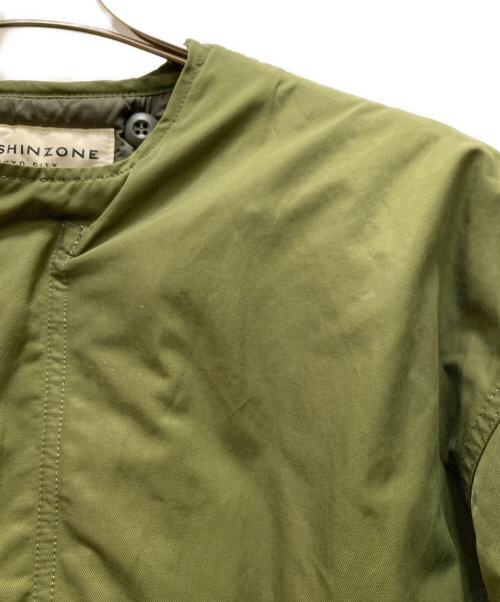 THE SHINZONE（ザ シンゾーン）THE SHINZONE (ザ シンゾーン) ライナー付ノーカラーフィールドコート カーキ サイズ:34の古着・服飾アイテム