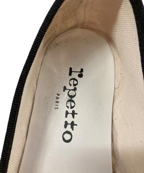 repetto（レペット）repetto (レペット) サンドリオン パイソン型押しバレエパンプス ベージュ×ブラック サイズ:35の古着・服飾アイテム